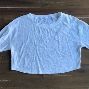 Lululemon crop tee!